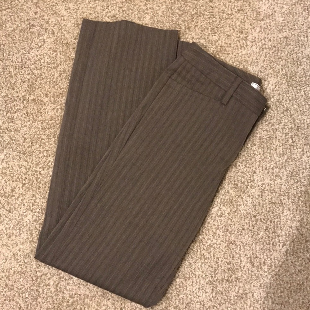 Bass women’s dress pants. Size 2
